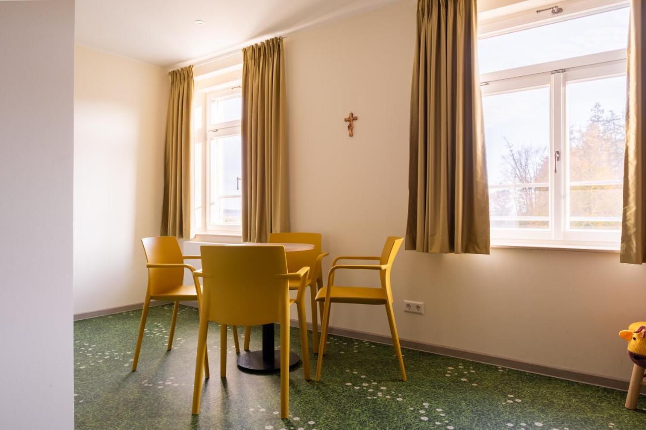 Kloster Bonlanden Berkheim Экстерьер фото
